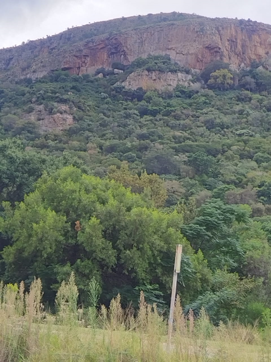 Commercial Property for Sale in Falcon View Estate North West